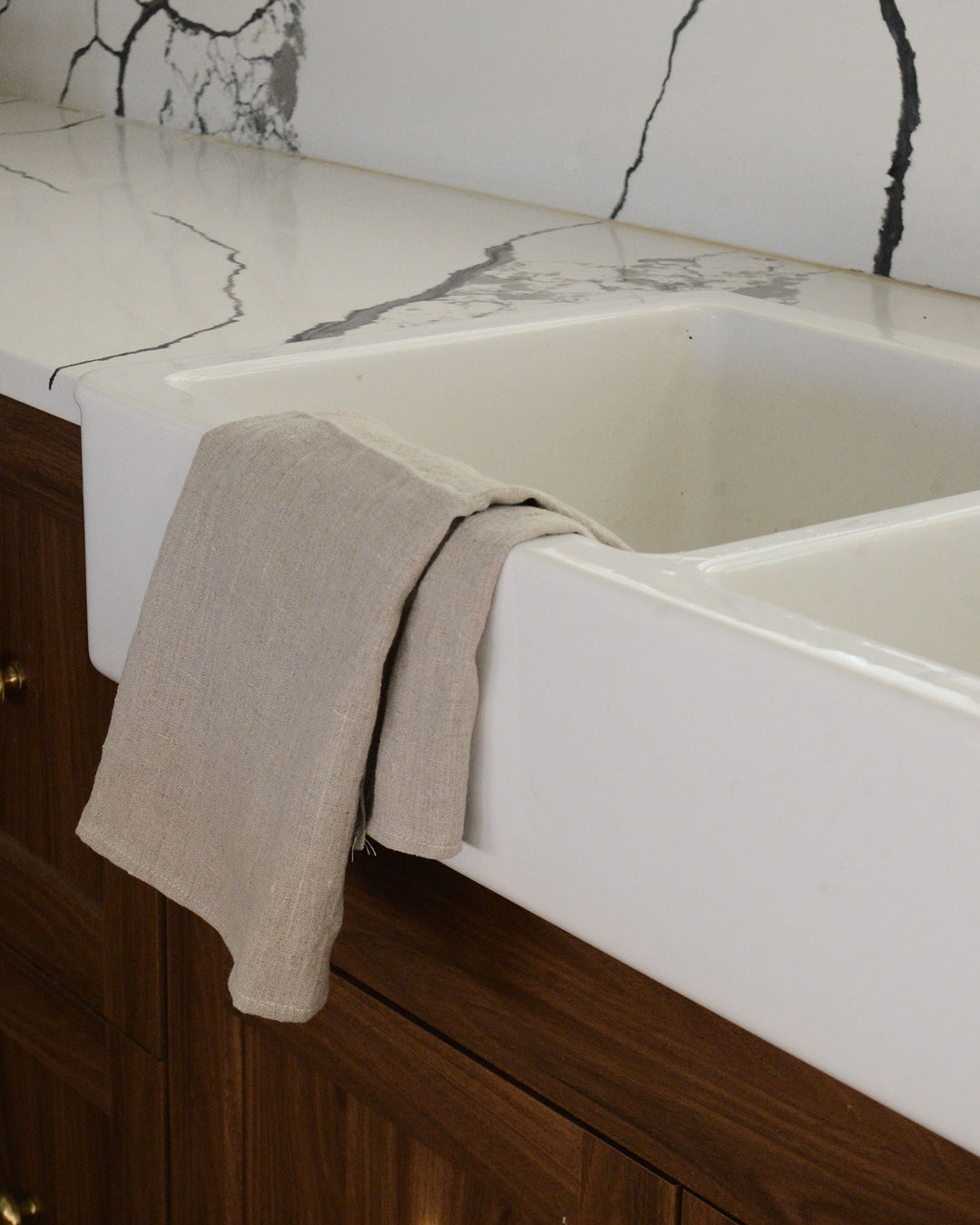 Albertine dish towel